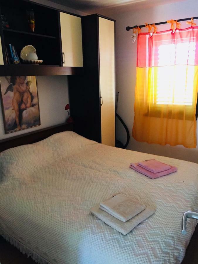 פרמנטורה Apartment Josipa מראה חיצוני תמונה