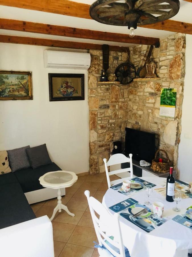 פרמנטורה Apartment Josipa מראה חיצוני תמונה